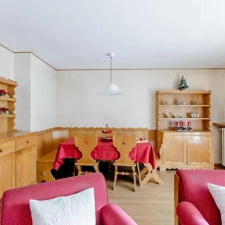 Lo Nel Cuore Di Courmayeur