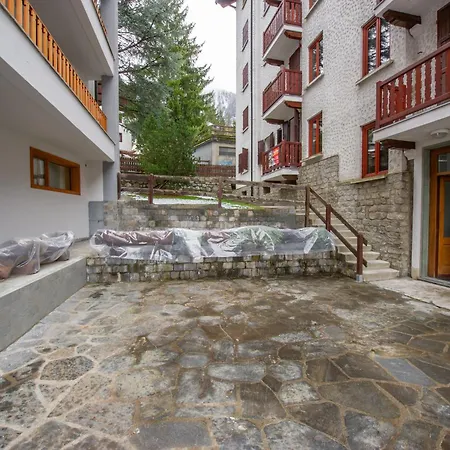 Lo Nel Cuore Di Apartament Courmayeur