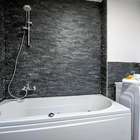 Lo Nel Cuore Di Lägenhet *